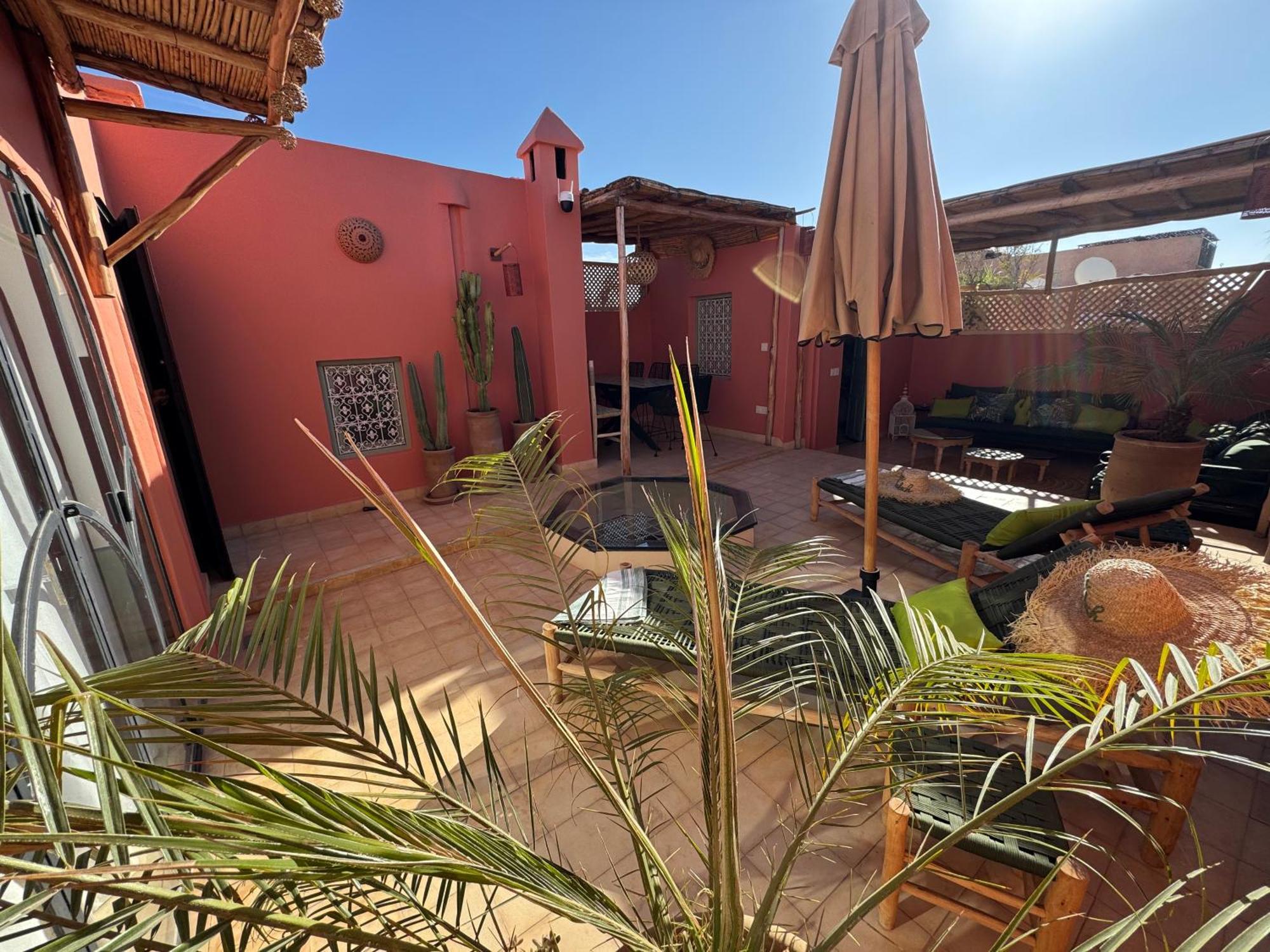 Dar Dabakech, Proche Jemma El Fna, Souk, Centre Medina, Riad, Logement Entier De 2 A 6 Personnes Marrakesh Exterior photo